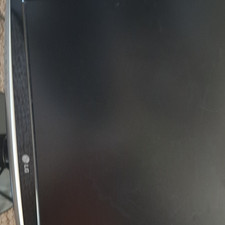 LG W2252TQ-PF Monitor 20 Zoll