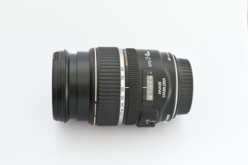 Canon f 4 - 17-85, mm