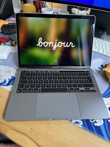 Apple macbook pro - 13”, m1