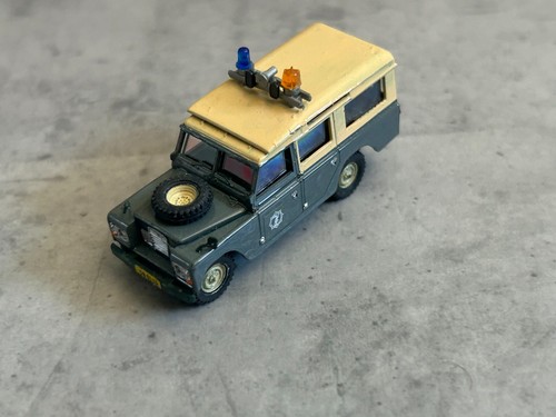Range rover police d17 - 1:87,