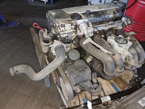 Motor mit allen - , anbauteilen