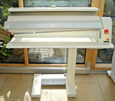 MIELE KLAPP-BÜGELMASCHINE