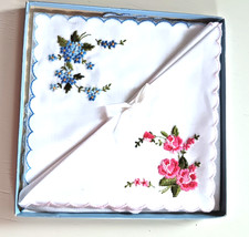 2 Damen Taschentücher in OVP -- Vintage  60ger Jahre- NEU-