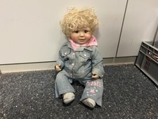 Regina Swialkowski Vinyl Puppe