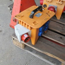 Merz Baustromverteiler Stromverteiler 400 V Volt 16 Ampere  1x16A  6x230 / 20-21