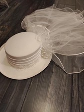 Damenhut für die Hochzeit mit