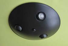 Deckenleuchte rund flach , 3-strahlig, schwarz, ggw. bestückt mit 3*20W Halogen