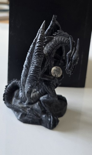 Mystische drachenfigur - mystische,