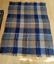 Luxuriöse Mohairdecke von Avoca – Irisches Traditionshandwerk in edler Farbkombi