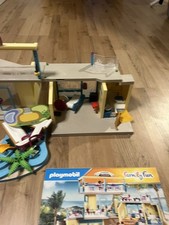 PLAYMOBIL Family Fun 70434 PLAYMO Beach Hotel, ab 4 Jahren