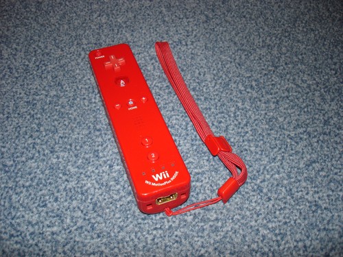 Original nintendo wii remote - nintendo,