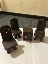 Möbeln für Puppenhaus. Holz