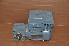 SEW Getriebemotor DT71 mit Frequenzumrichter 0,55kW 8,9-89Upm