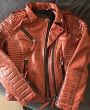 Boda SKINS Kay Michaels