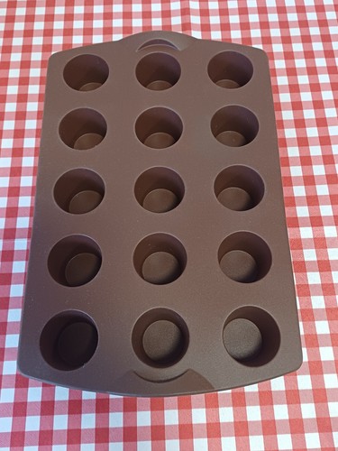Tupperware mini muffins - mini,