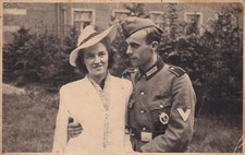 Foto AK - Soldat mit Orden und