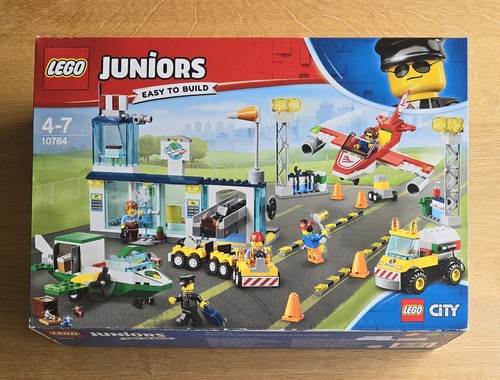 Lego city juniors - juniors, 10764