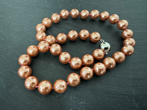 Muschelkernperlen collier - muschelkernperlen,