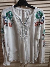 ESPRIT Folklore Bluse weiß mit Stick Gr. M