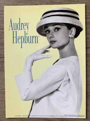 Audrey hepburn postkarte - audrey,