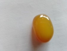 natürlicher. Honiggelber. Achat. 9 Karat. oval. Cabochon. Schliff.