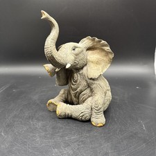 Elefantenfigur, "Tuskers Paw