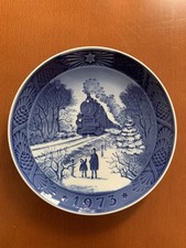 Royal Copenhagen Weihnachtsteller 1973 Sammelteller Going Home for Christmas Top