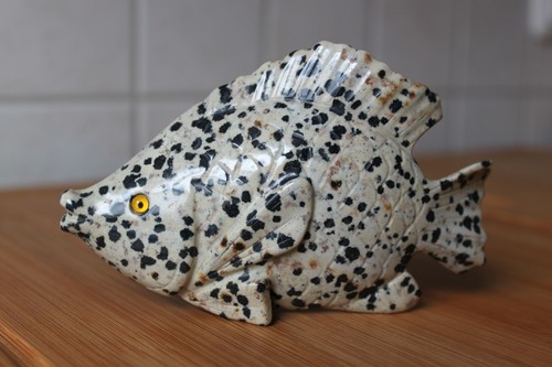 Dalmatinerstein fisch figur - fisch,