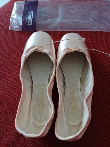 Spitzenschuhe neu freed of - spitzenschuhe, neu,