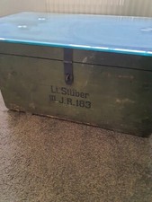 Alte Militär Kiste Tisch
