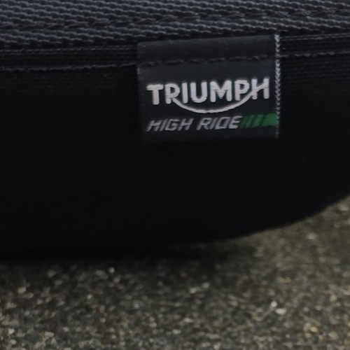 Hohe sitzbank triumph explorer - hohe,