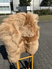 Lammfell zB. als Sitzunterlage