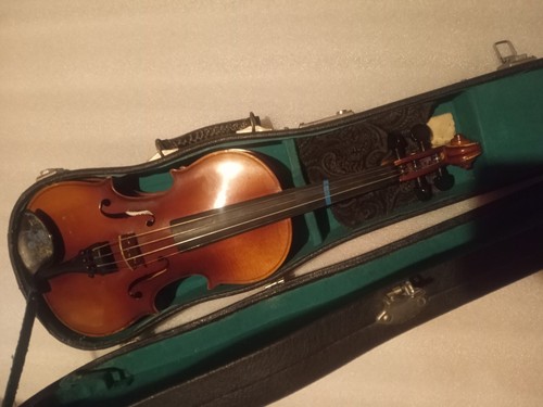 Suzuki violin vintage - violin,