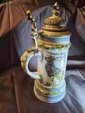 Bierkrug mit Zinndeckel /