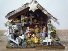 Schöne Weihnachtskrippe Italy  , HL. Familie  Led Licht , Deko