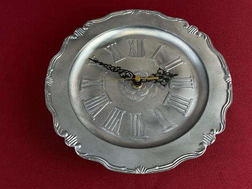 Vintage wanduhr aus zinn mit - vintage,