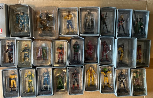 Sealed eaglemoss marvel - sealed,