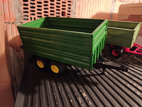 Zwei bruder traktor anhänger - bruder,