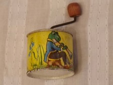 SPIELDOSE / SPIELUHR ANTIK MIT