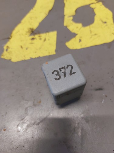 Relais 372