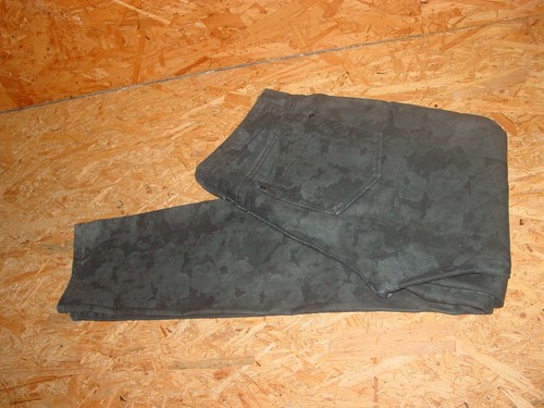 Not your daugthers jeans - not,