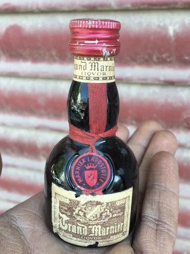 Vintage grand marnier triple - vintage,