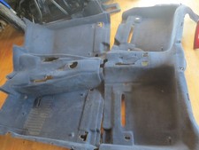 BMW E34 Limousine  Innenraum Teppich