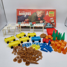 DDR Plasticart Baukasten Liliput Spieldorf
