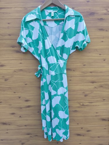 Sommerliches wickelkleid von - sommerliches,