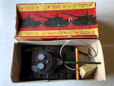Panzer (alt) - T 54 - Bakelit - ELMES - Maßstab 1:25 - Modellfahrzeug - Kabel