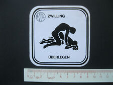 ZWILLING Sternzeichen Erotic Sexy Sticker Aufkleber Reklame Werbung 