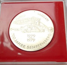 700 Jahre Senftenberg  Stadtwappen & Schaufelradbagger SRs470 DDR Medaille 1979 