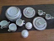 31tlg Kaffeeservice zeitlos guter Zustand.