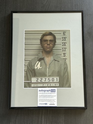 Evan peters autogramm jeffrey - evan,